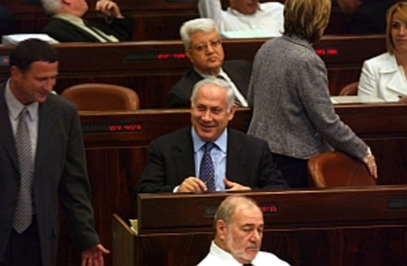 netanyahu smiles 298 (photo credit: Ariel Jerozolimski)