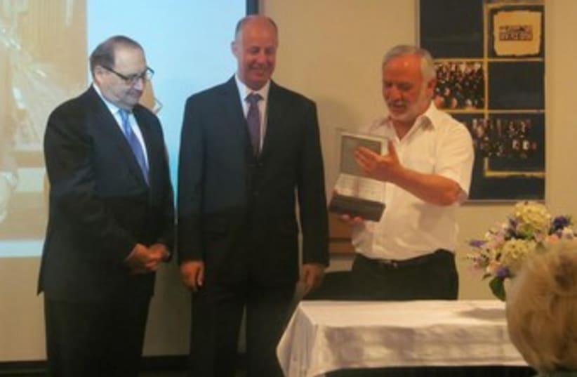 Tzahi Hanegbi awards Abraham Foxman the 2014 Menachem Begin Prize (photo credit: STEVE LINDE)