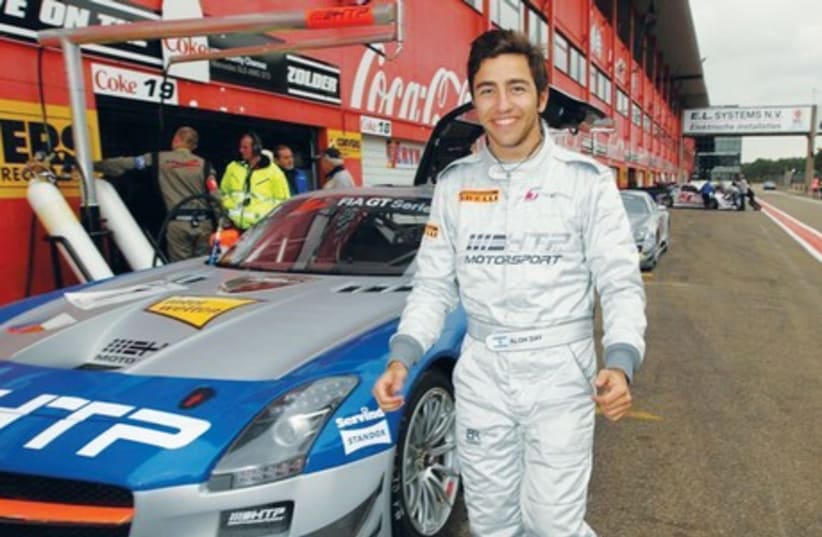 Alon Day has given up his Formula 1 dream but is happy with GT (photo credit: MOTION COMPANY)