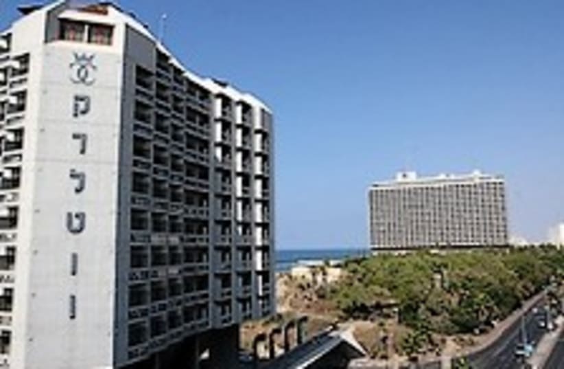Tel Aviv hotels 224.88 (photo credit: Ariel Jerozolimski )