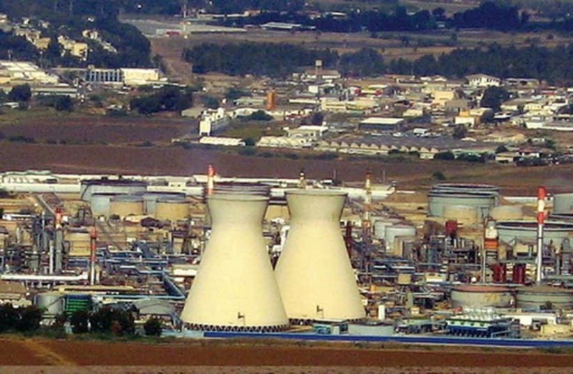 Beit Hazikuk in Haifa is the country’s largest oil refinery. (photo credit: Wikimedia Commons)