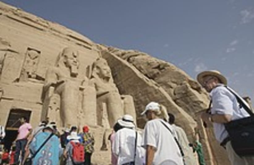Egyptian tourists 224.88 (photo credit: AP)
