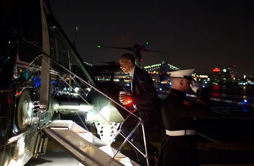 US President Barack Obama boards Marine One. (photo credit: THE WHITE HOUSE)