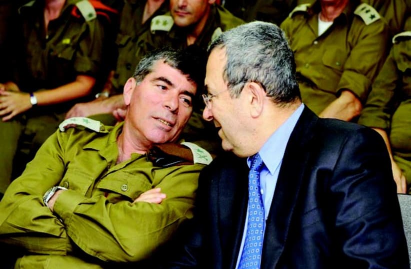 Then-IDF chief Gabi Ashkenazi (L) and then-Defense Minister Ehud Barak (photo credit: MARC ISRAEL SELLEM)