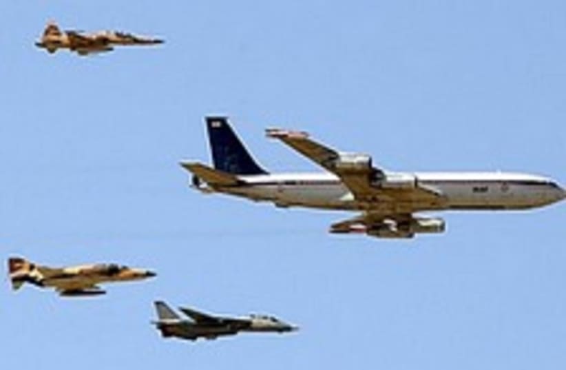 iran jets cool 224.88 (photo credit: AP [file])