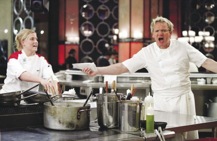 CELEBRITY CHEF Gordon Ramsay shows contestants who’s the boss on ‘Hell’s Kitchen.’ (photo credit: COLLIDER)