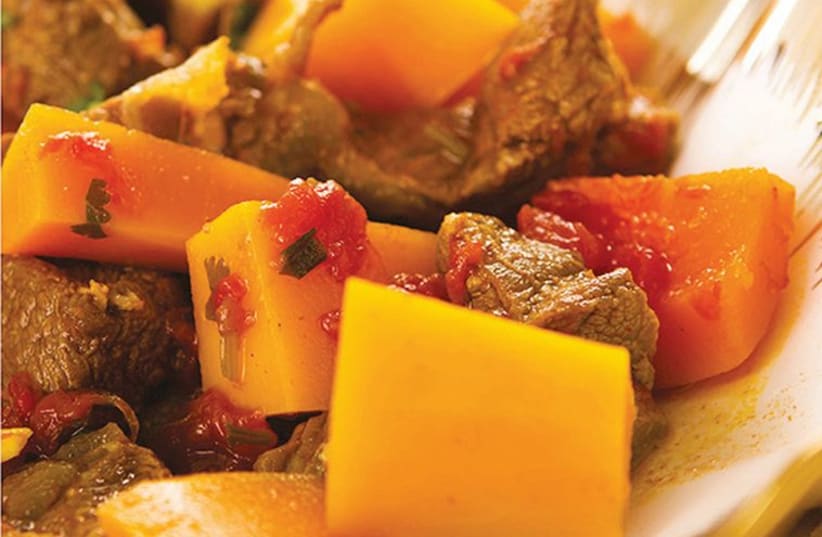 Ruth Barnes's beef tagine with butternut squash. (photo credit: SHARING MOROCCO BY RUTH BARNES)