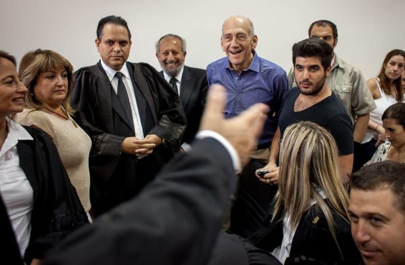 Olmert corruption trial (photo credit: MARC ISRAEL SELLEM/THE JERUSALEM POST)