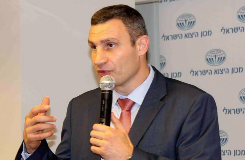 KIEV MAYOR Vitali Klitschko speaks in Tel Aviv (photo credit: SAM SOKOL)