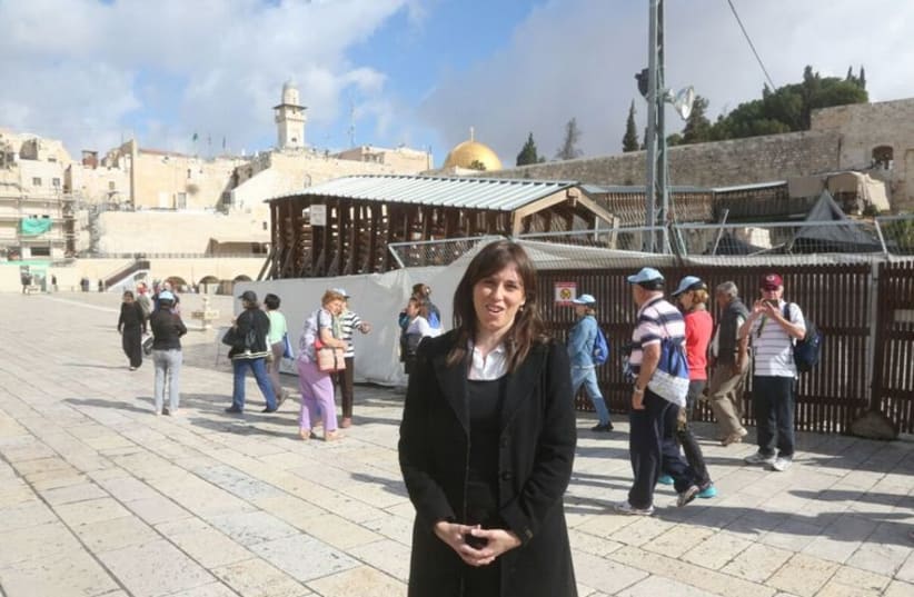 Tzipi Hotovely visits Temple Mount (photo credit: MARC ISRAEL SELLEM/THE JERUSALEM POST)