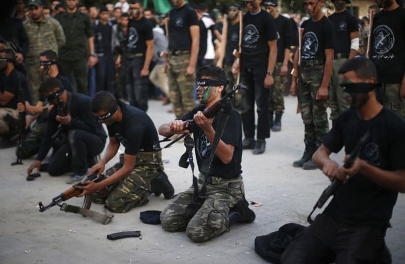 Hamas youth popular army (photo credit: REUTERS)