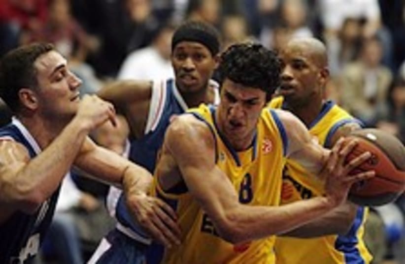 macabbi croatia basketball 224.88 ap (photo credit: )