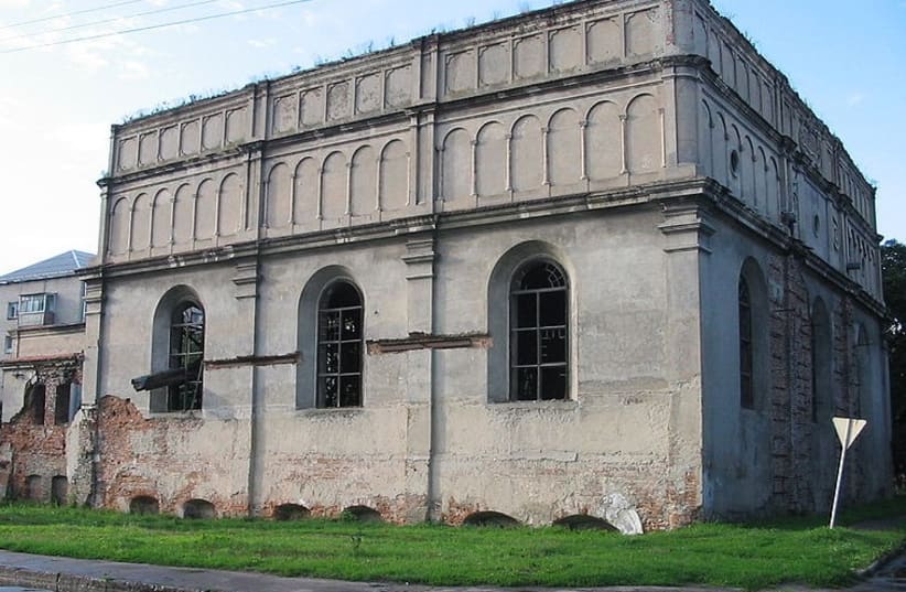The Great Synagogue in Brody, once among Europe's most famous, has sat derelict since World War II (photo credit: Wikimedia Commons)