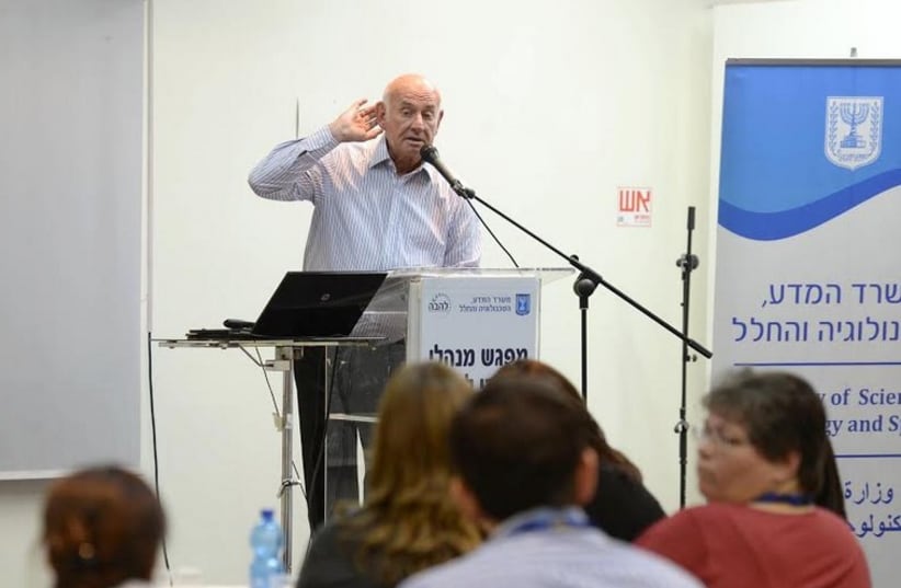 Science and Technology Minister Yaakov Peri addressing Lehava project center heads at the Eretz Israel Museum in Tel Aviv on Monday (photo credit: MARK NAYMAN)