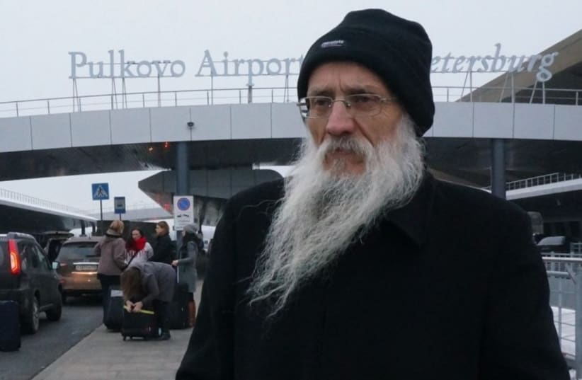 Rabbi Yosef Mendelevitch at St. Petersburg’s Pulkovo Airport, Nov. 30, 2014 (photo credit: JTA)