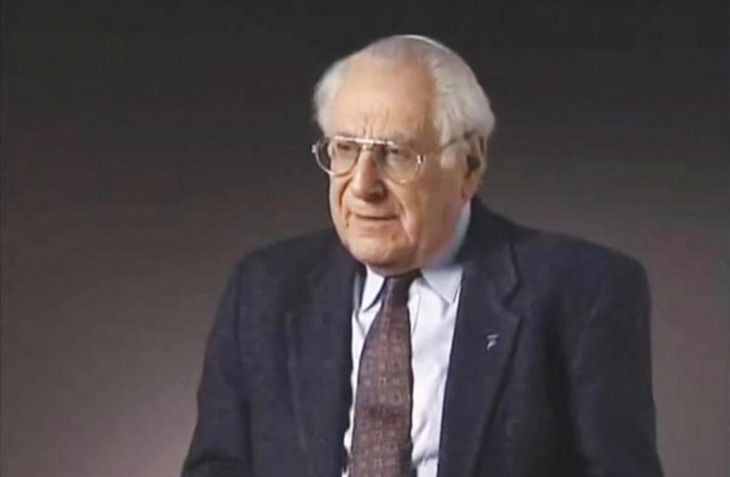 Naphtali Lavie served the State of Israel ever since surviving the Holocaust, from Hagana fighter to spokesman for Moshe Dayan, Shimon Peres, and Yitzhak Shamir. (photo credit: YOUTUBE SCREENSHOT)