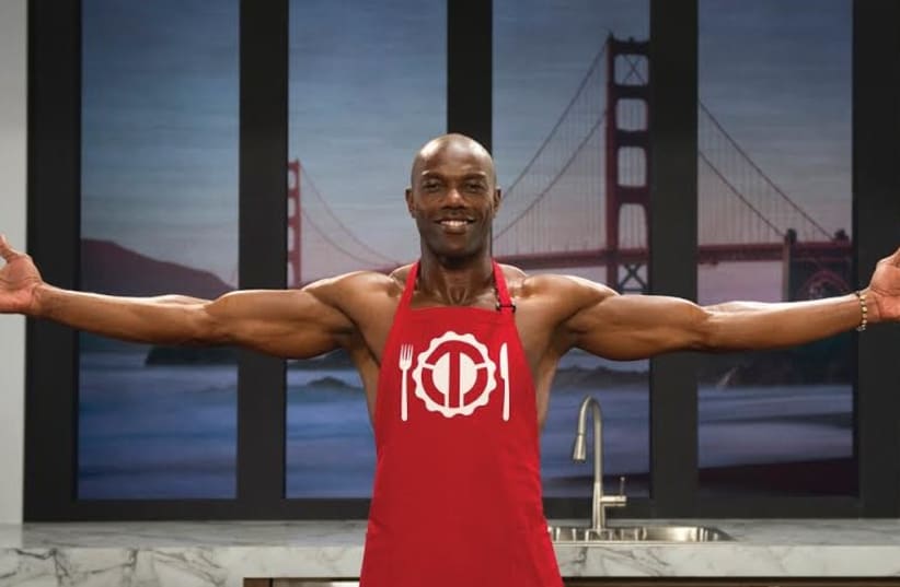 Retired NFL star Terrell Owens in a Wix.com commercial (photo credit: Courtesy)