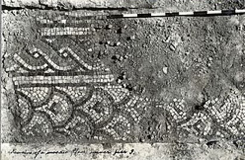 aksa excavations mosaic 248 88 (photo credit: Courtesy of Israel Antiquities Authority.)