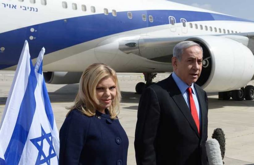 Sara and Benjamin Netanyahu (photo credit: AMOS BEN GERSHOM, GPO)