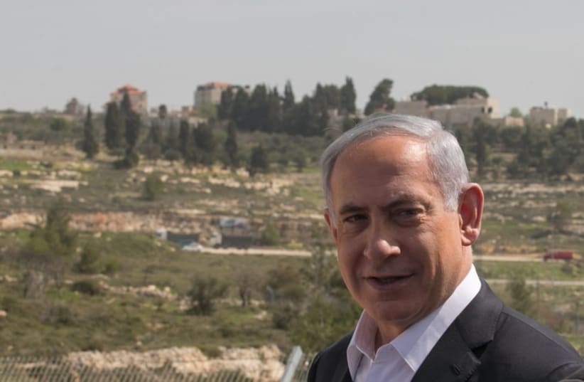 Benjamin Netanyahu  (photo credit: OHAD TZVEIGENBERG‏)