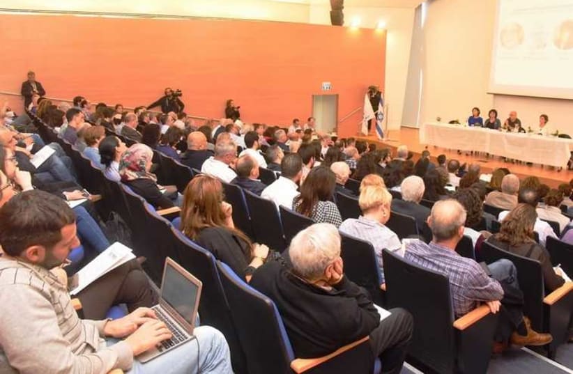 PARTICIPANTS FROM companies around the country learn about opportunities for Israeli Arabs in hi-tech at an event in Nazareth, March 11, 2015 (photo credit: PELI HANAMER)