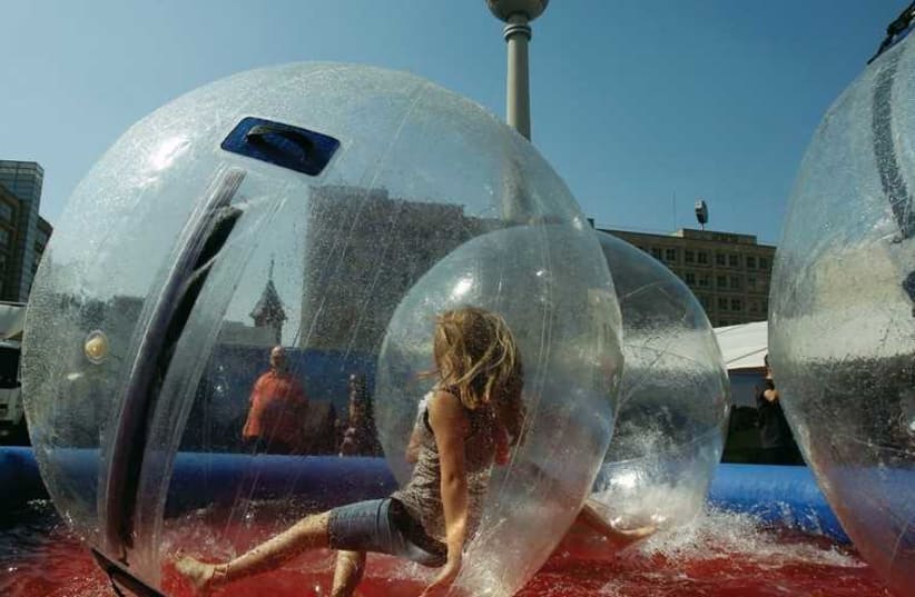 Bubble (photo credit: REUTERS)