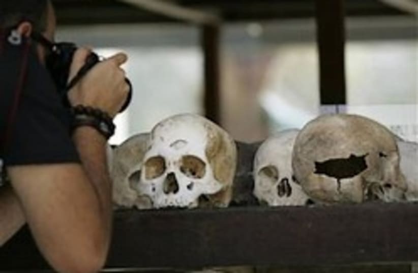 Khmer Rouge 248.88 ap (photo credit: AP)