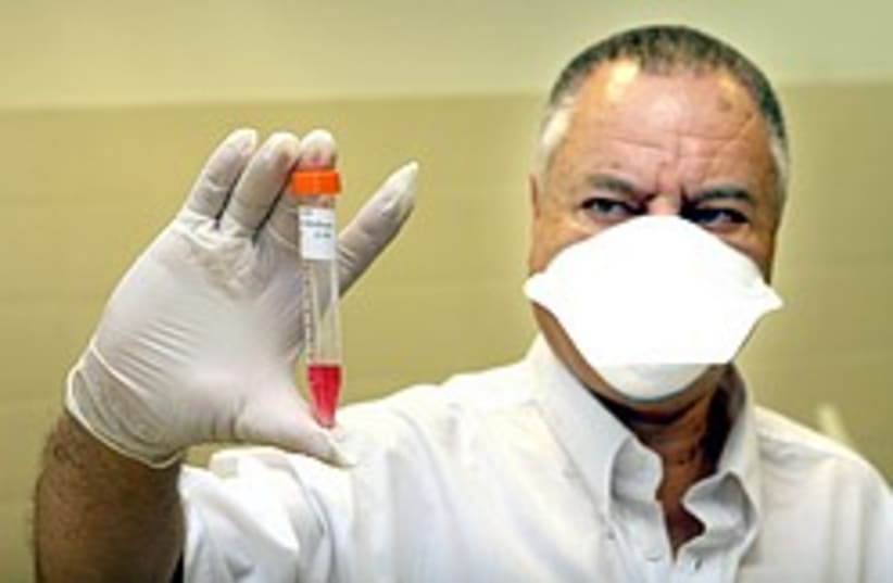 swine flu test kit 248 88 aj (photo credit: Ariel Jerozolimksi)