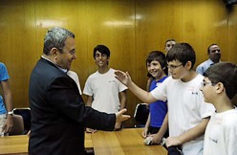 Barak meeting kids 248.88 (photo credit: Defense Ministry )