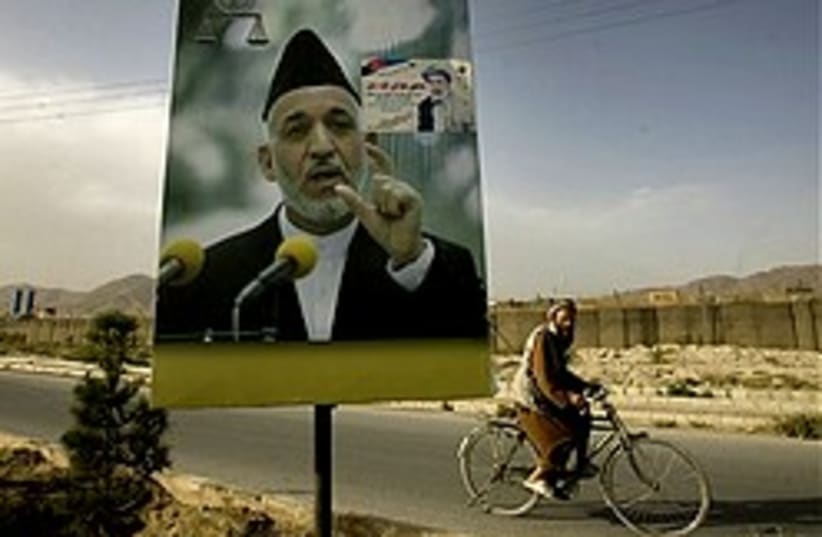 afghanistan elections 248.88 (photo credit: AP)