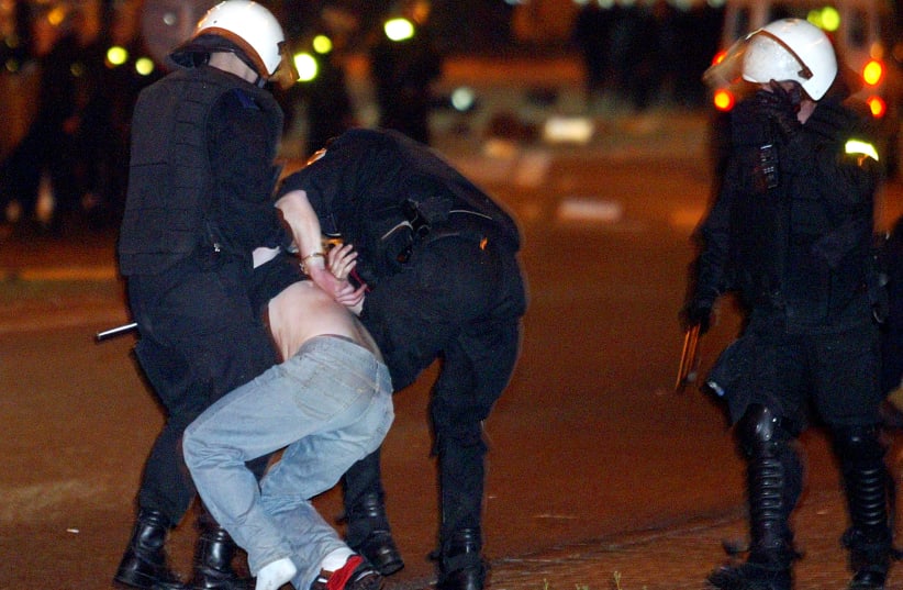 Police arrest Polish soccer fan (photo credit: REUTERS)