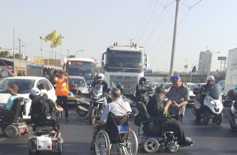 Handicapped protest on Highway 4. (photo credit: DISABLED IS NOT A HALF PERSON)