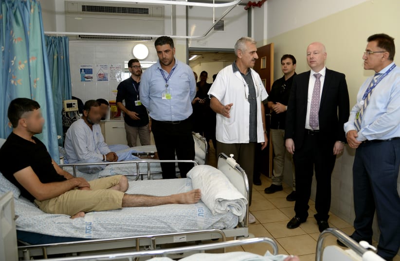 Special Representative for International Negotiations, Jason Greenblatt, toured Ziv Hospital in Tzfat where he met administrators, health care professionals and Syrian patients, August 29, 2017. (photo credit: DAVID AZAGURY, US EMBASSY TEL AVIV)