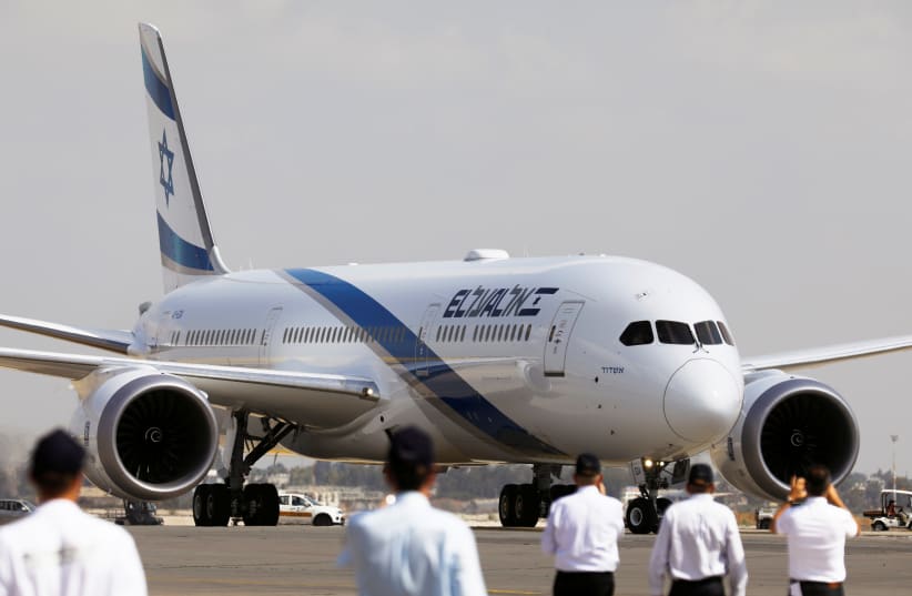 The first of Israel's El Al Airlines order of 16 Boeing 787 Dreamliner jets, lands at Ben Gurion International Airport, near Tel Aviv, Israel August 23, 2017 (photo credit: REUTERS/AMIR COHEN)