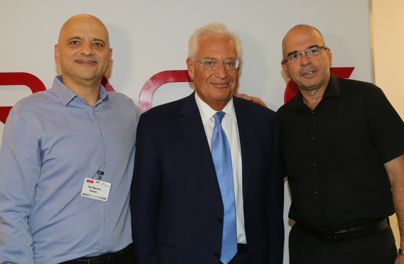  US Ambassador to Israel David Friedman, Petah Tikvah’s Mayor Itzik Braverman and Executives from Oracle (photo credit: ORACLE/EZRA LEVY)