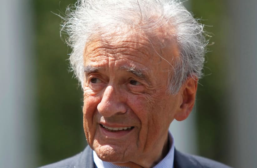 WRITER, NOBEL LAUREATE and Holocaust survivor Elie Wiesel speaks to the media outside the West Wing of the White House in 2010 (photo credit: REUTERS)