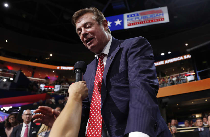 President Donald Trump's campaign manager Paul Manafort talks to the media during his campaign (photo credit: JONATHAN ERNST / REUTERS)