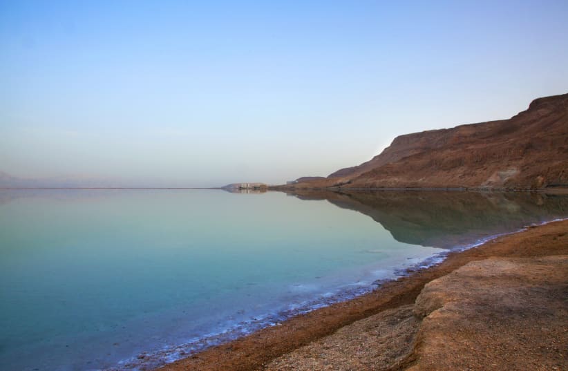 A beach at the Dead Sea (photo credit: ARIK BAREL)