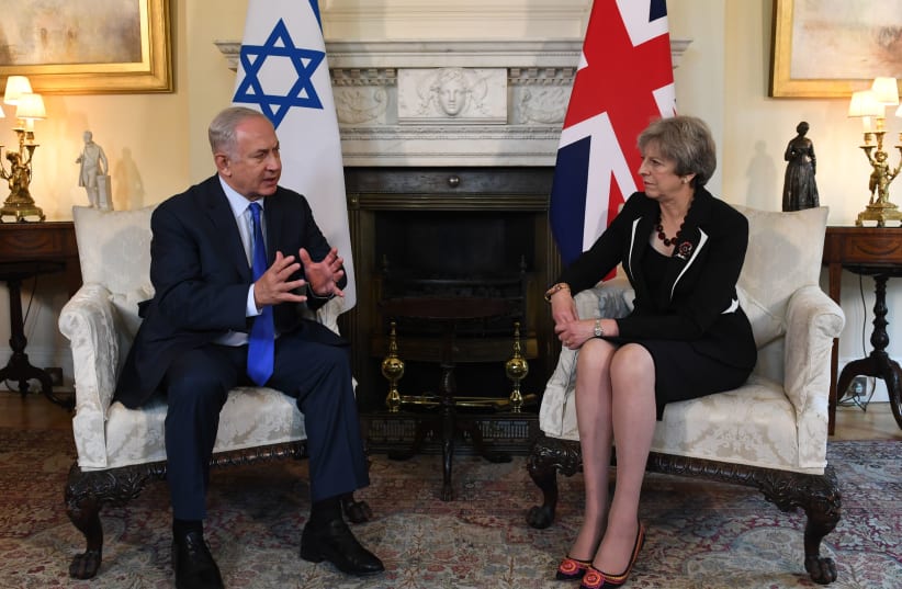 Benjamin Netanyahu and Theresa May in London, November 2, 2017. (photo credit: GPO PHOTO DEPARTMENT)