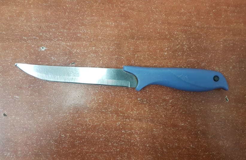 Knife seized from Palestinian suspect in the Cave of the Patriarchs. (photo credit: ISRAEL POLICE)