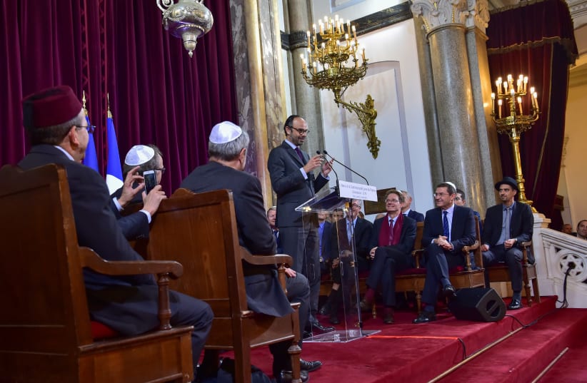 French Prime Minister Edouard Philippe delivers a speech to the Jewish Community for the Jewish New Year, or Rosh Hashanah, at the Buffault Synagogue in Paris, France, October 2, 2017. (photo credit: REUTERS/CHRISTOPHE ARCHAMBAULT/POOL)