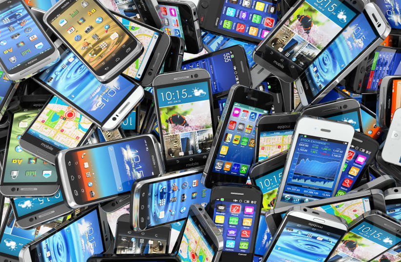 A pile of smartphones (photo credit: INGIMAGE)