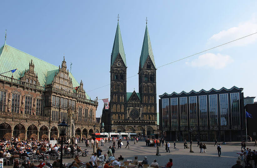 Bremen's city hall, cathedral and Bürgerschaft (photo credit: JÜRGEN HOWALDT/WIKIMEDIA COMMONS)