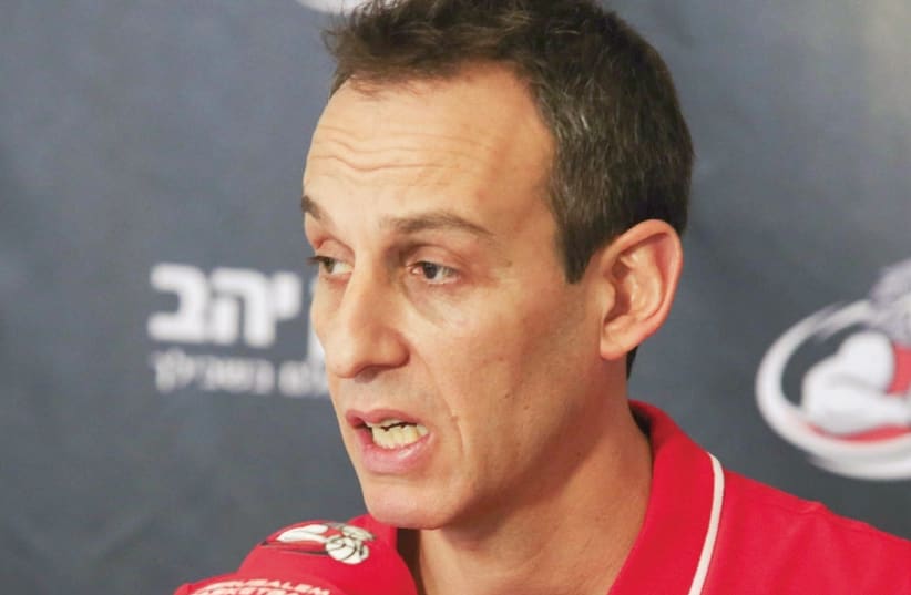 Oded Katash was introduced as Hapoel Jerusalem’s head coach yesterday, beginning his second tenure at the club after also guiding the team in the 2010/11 campaign before resigning early in the subsequent season (photo credit: DANNY MARON)