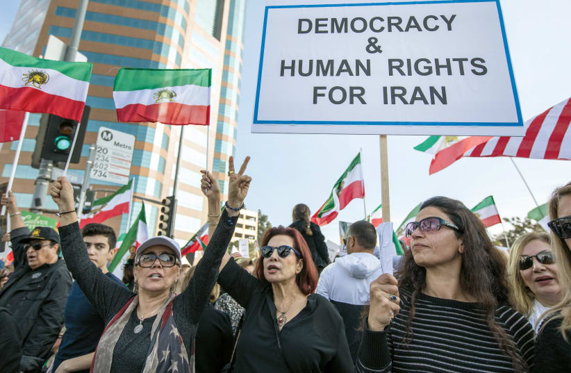 Protesters against the Iranian regime take to the streets in Los Angeles (photo credit: REUTERS)