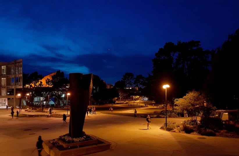 SFSU at night  (photo credit: DMARKMD5 / WIKIMEDIA COMMONS)