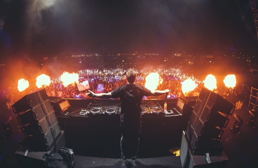 DJ Hardwell at Live Park Rishon Lezion, 2018 (photo credit: OREL SABRAN)