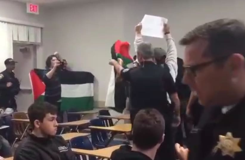 Anti-Israel students disrupt Reservists on Duty event at UC Irvine campus (photo credit: RESERVISTS ON DUTY)