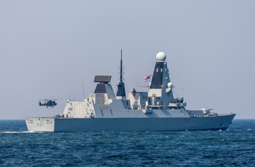 HMS Duncan (photo credit: NATO FILE PHOTO)