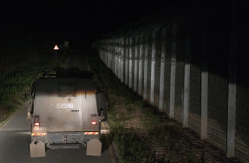 The IDF sends aid to Syrians fleeing Daraa in overnight `Good Neighbor` operation (photo credit: IDF SPOKESPERSON'S UNIT)